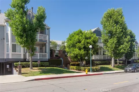 182 W Lemon #B, Monrovia, CA 91016