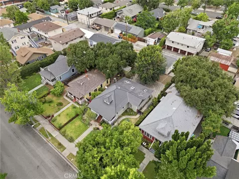 View/Area - 231 E Lemon, Monrovia, CA 91016 photo 2 of 4