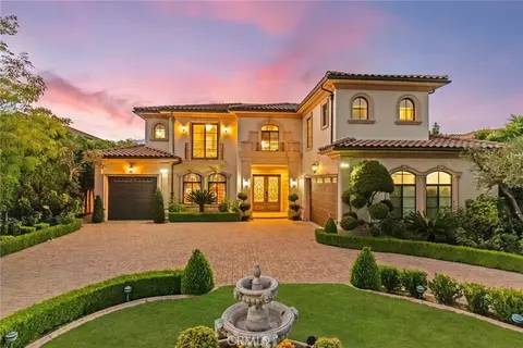 271 W Naomi Ave, Arcadia, CA 91007