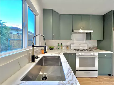 Kitchen - 936 E Sandra, Arcadia, CA 91006 photo 7 of 11