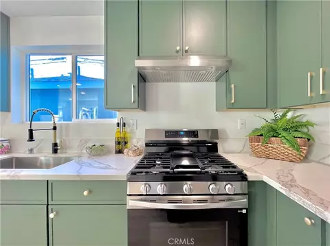 Kitchen - 936 E Sandra, Arcadia, CA 91006 photo 4 of 11