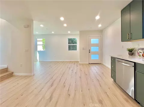 Living - 936 E Sandra, Arcadia, CA 91006 photo 2 of 4
