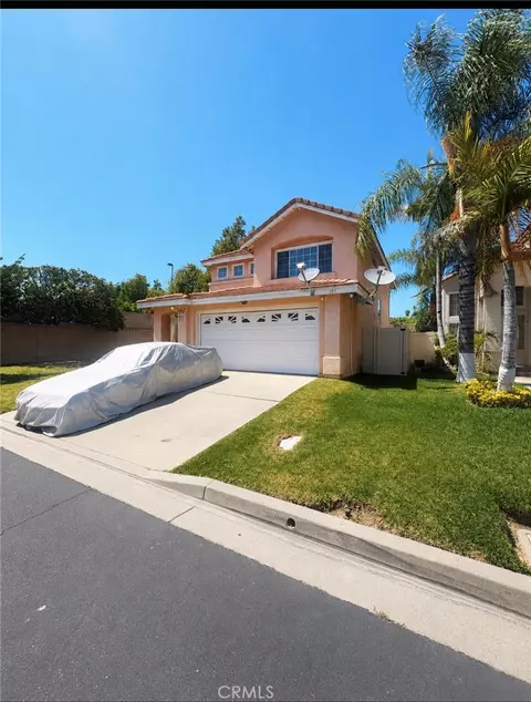 385 Greenwood Ct, Pomona, CA 91766