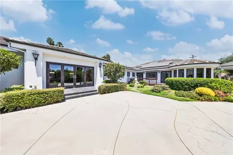 Exterior - 1209 S 8th Ave, Arcadia, CA 91006 photo 9 of 17