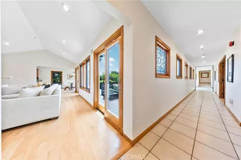 Entry Way - 1209 S 8th Ave, Arcadia, CA 91006 photo 3 of 4