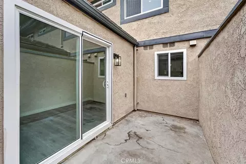 Exterior - 521 W 9th St, Upland, CA 91786 photo 9 of 10