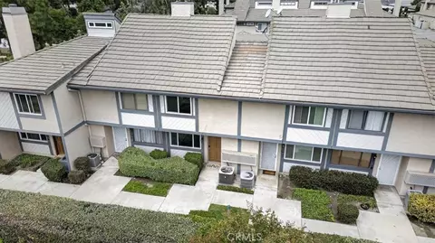 View/Area - 521 W 9th St, Upland, CA 91786 photo 2 of 4
