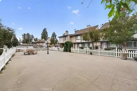 Exterior - 521 W 9th St, Upland, CA 91786 photo 6 of 10