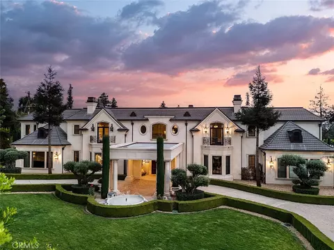 870 Fallen Leaf Rd, Arcadia, CA 91006