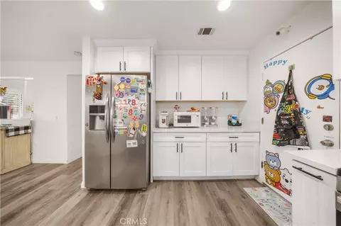 Kitchen - 11795 Puerto Real Rd, Fontana, CA 92337 photo 4 of 4
