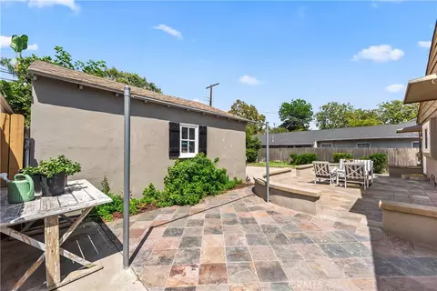 Exterior - 2205 Las Lunas, Pasadena, CA 91107 photo 4 of 4