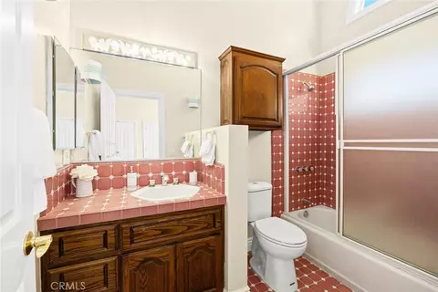 Bath - 2226 Cielo, Arcadia, CA 91006 photo 6 of 6