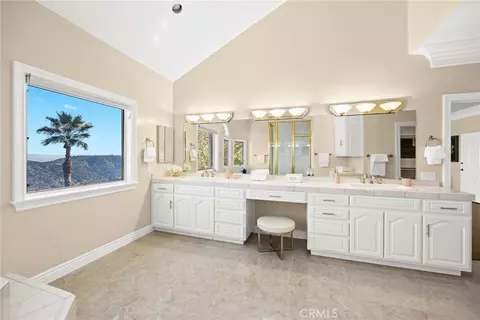 Bath - 2226 Cielo, Arcadia, CA 91006 photo 4 of 6