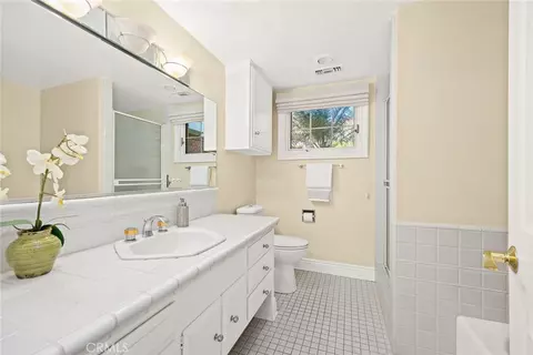 Bath - 2226 Cielo, Arcadia, CA 91006 photo 1 of 6