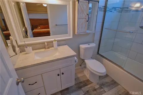 Bath - 12139 Monte Vis, Chino, CA 91710 photo 5 of 6