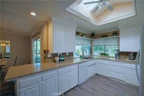 Kitchen - 12139 Monte Vis, Chino, CA 91710 photo 4 of 4