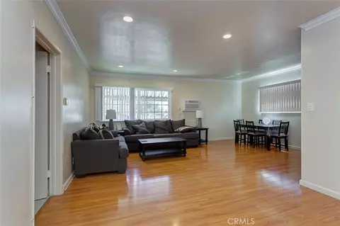 Living - 1052 Elm Ave, Glendale, CA 91201 photo 1 of 3