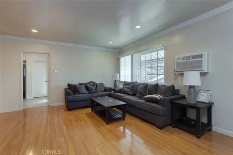 Living - 1052 Elm Ave, Glendale, CA 91201 photo 2 of 3