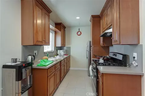 Other - 1052 Elm Ave, Glendale, CA 91201 photo 2 of 3