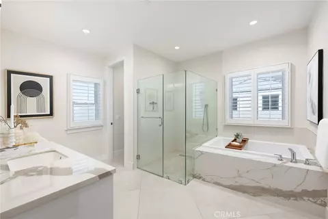 Bath - 424 Genoa St, Arcadia, CA 91006 photo 2 of 3