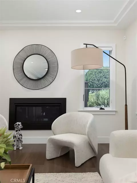 Living - 424 Genoa St, Arcadia, CA 91006 photo 3 of 4
