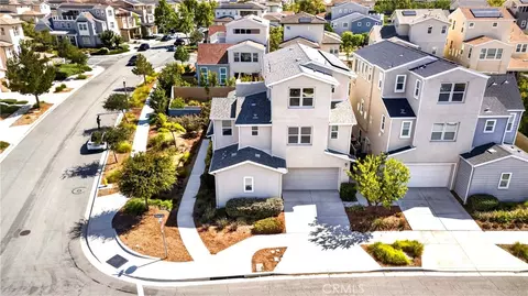 125 Source, Irvine, CA 92618 photo 2
