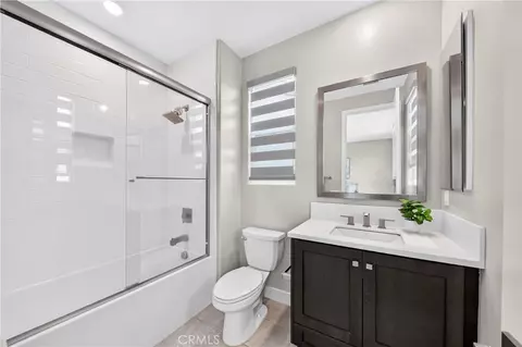 125 Source, Irvine, CA 92618 photo 25