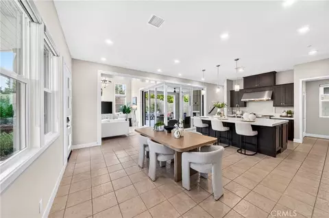 125 Source, Irvine, CA 92618 photo 10
