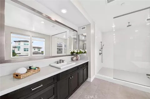 125 Source, Irvine, CA 92618 photo 31