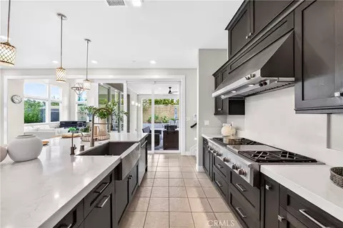 125 Source, Irvine, CA 92618 photo 9