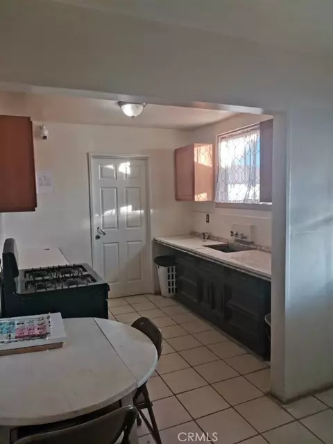 Kitchen - 15357 Walnut, Hesperia, CA 92345 photo 1 of 1