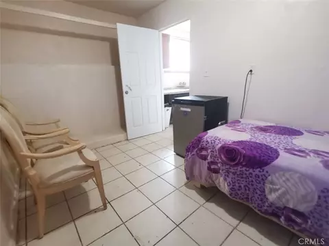 Bedroom - 15357 Walnut, Hesperia, CA 92345 photo 2 of 4