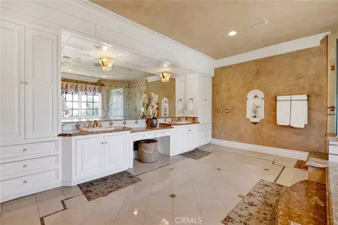 Bath - 515 Deodar, Bradbury, CA 91008 photo 5 of 10
