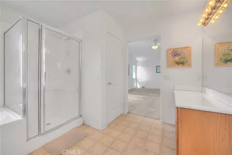 Bath - 1430 Orange Tree Ln, Upland, CA 91786 photo 7 of 9