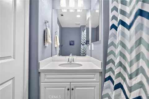 Bath - 596 Katy, Upland, CA 91786 photo 3 of 6