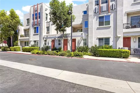 596 Katy, Upland, CA 91786 photo 2