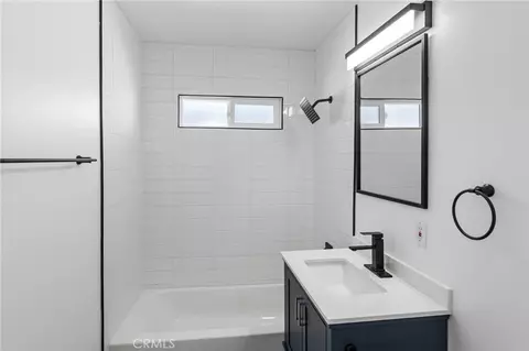 Bath - 1213 E Virginia Way, Barstow, CA 92311 photo 2 of 4