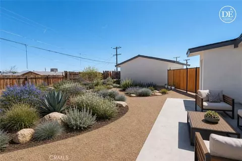 Exterior - 1213 E Virginia Way, Barstow, CA 92311 photo 2 of 3