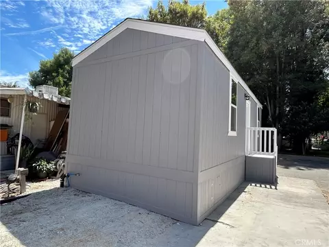 300 E Arbor St #2, Long Beach, CA 90805 photo 2