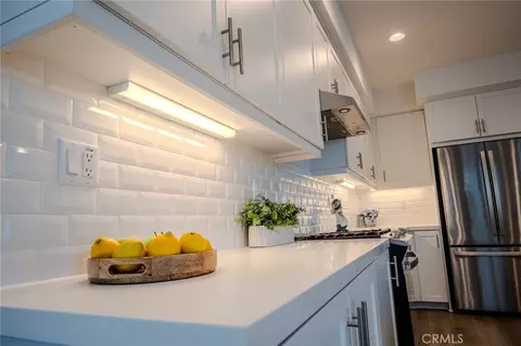 Kitchen - 107 Allusion, Irvine, CA 92618 photo 4 of 4