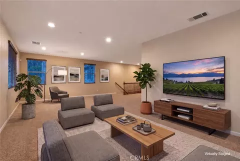 Living - 4813 Sanderling Way, Fontana, CA 92336 photo 4 of 4