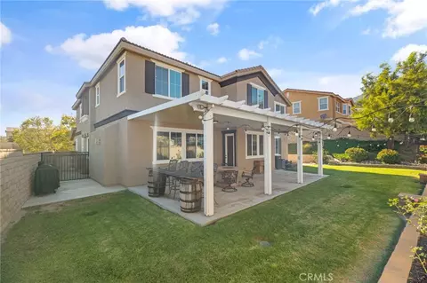 Exterior - 4813 Sanderling Way, Fontana, CA 92336 photo 12 of 15