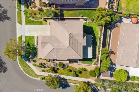 View/Area - 4813 Sanderling Way, Fontana, CA 92336 photo 5 of 11