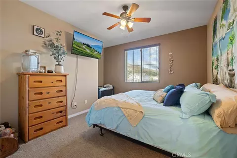 Bedroom - 4813 Sanderling Way, Fontana, CA 92336 photo 5 of 6