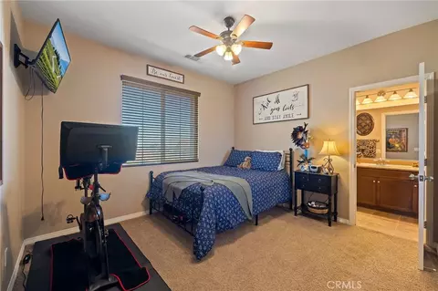 Bedroom - 4813 Sanderling Way, Fontana, CA 92336 photo 6 of 6