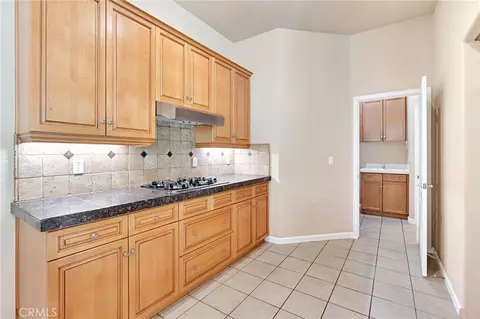 Kitchen - 2579 Warner Ave, Clovis, CA 93611 photo 4 of 4