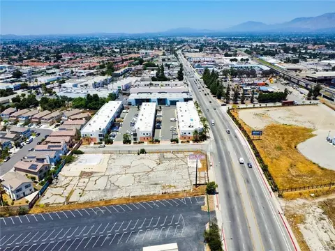12432 Valley Blvd, El Monte, CA 91732 photo 2