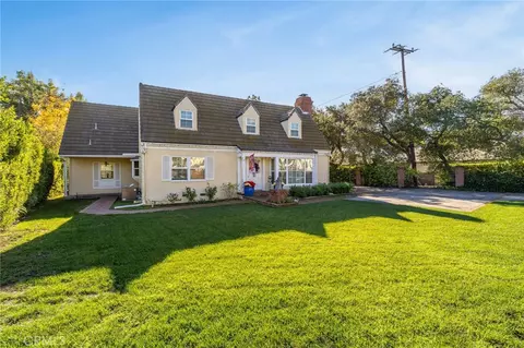 Exterior - 2964 Lombardy, Pasadena, CA 91107 photo 6 of 20