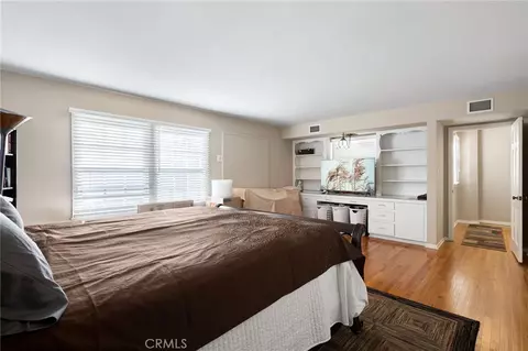 Bedroom - 2964 Lombardy, Pasadena, CA 91107 photo 4 of 6