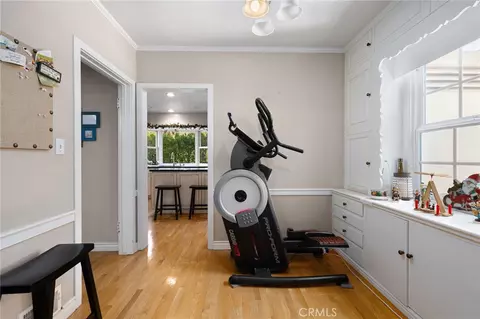 Entry Way - 2964 Lombardy, Pasadena, CA 91107 photo 3 of 5